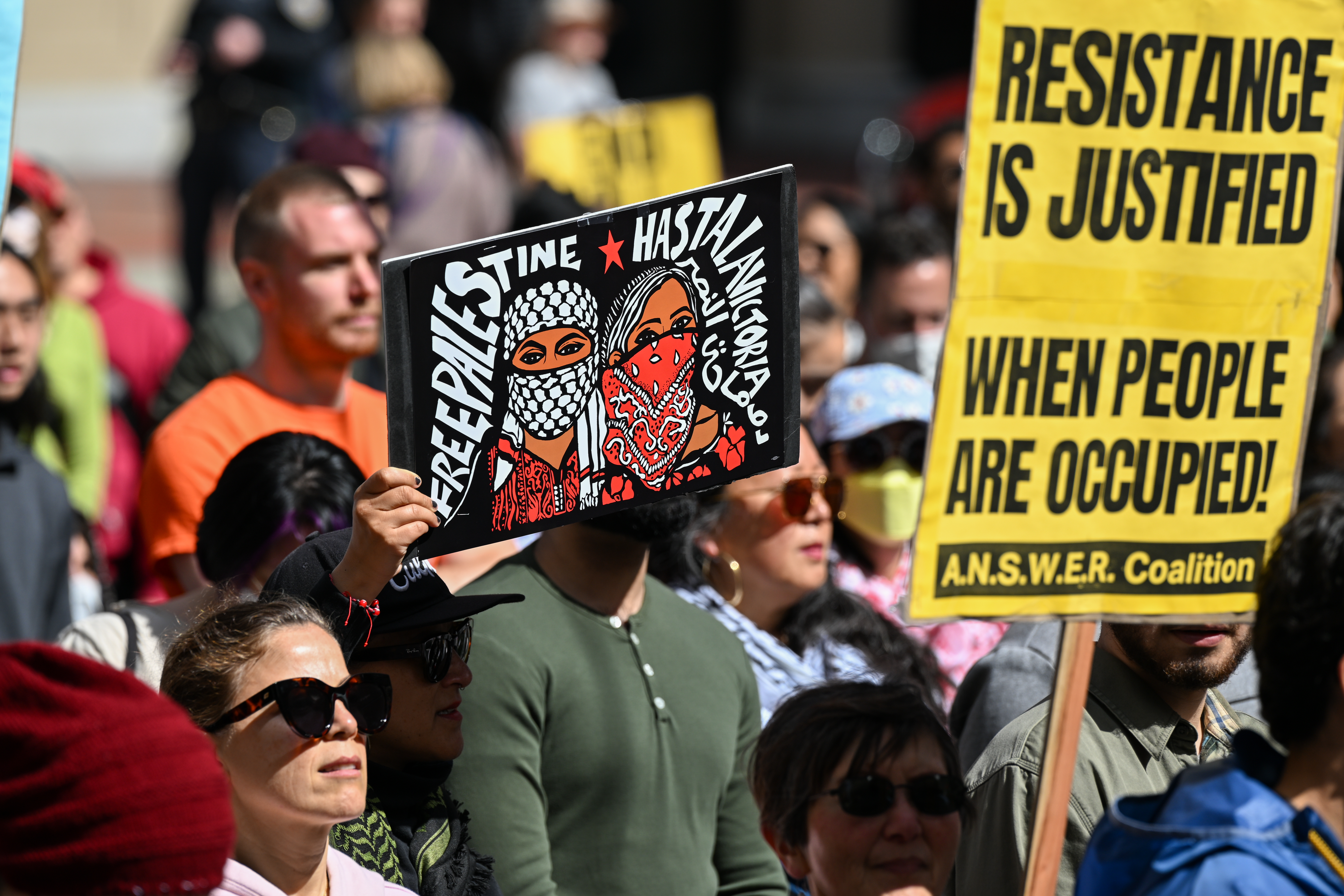 The demonstration highlighted the growing concern and advocacy for peace and justice in the region, with activists urging for a cessation of hostilities and a negotiated settlement to the conflict.
