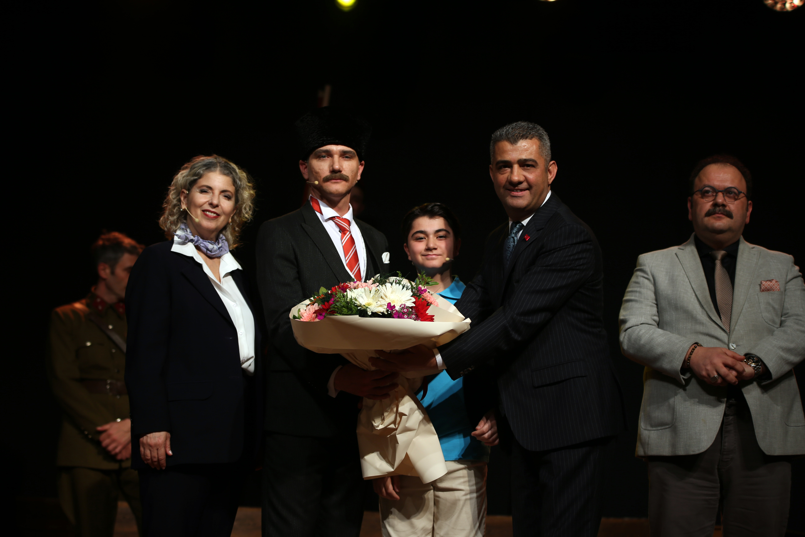 'Cumhuriyet'e Dogru' takes center stage in Aydin