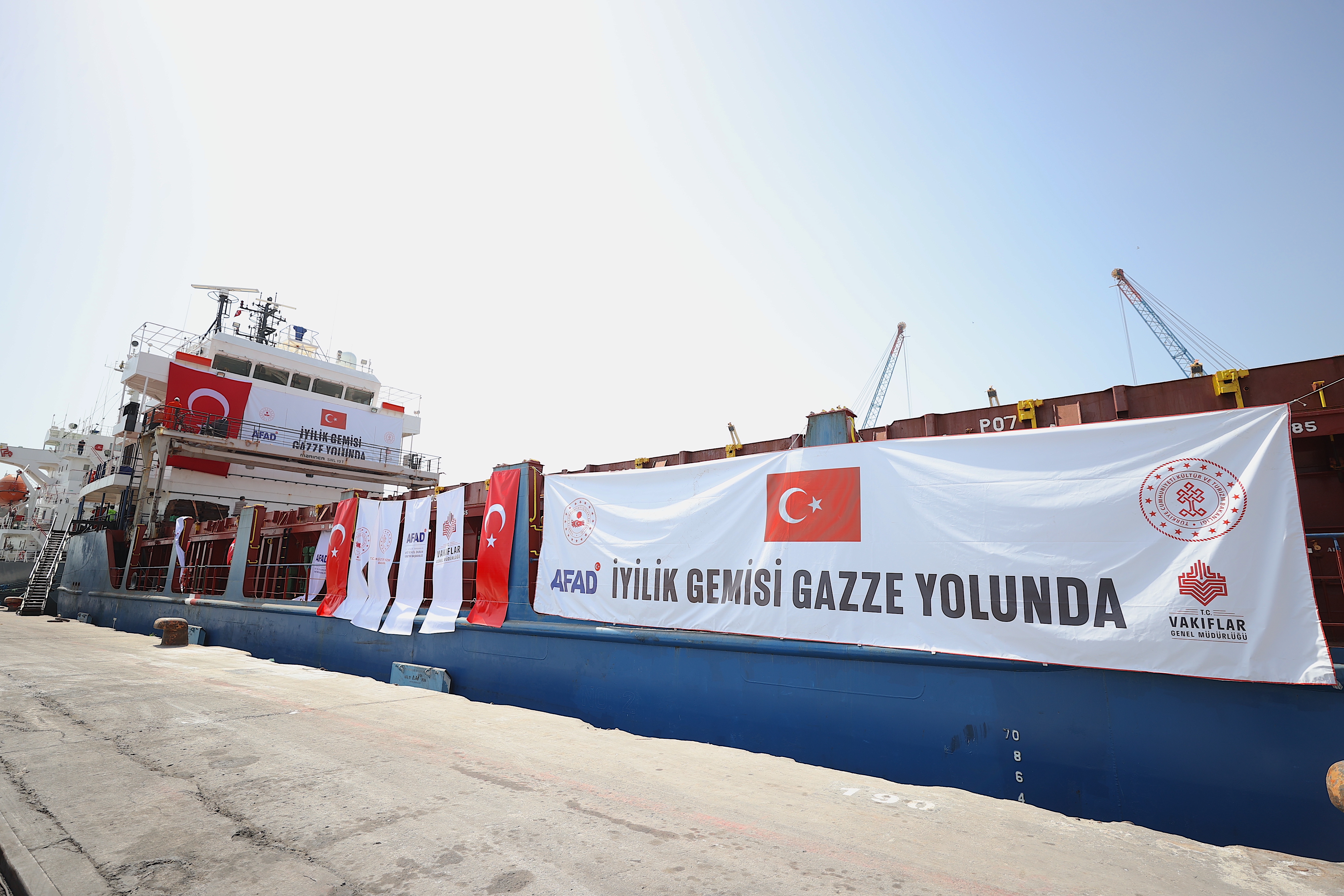 Türkiye's 8th humanitarian aid ship sets sail for Gaza today