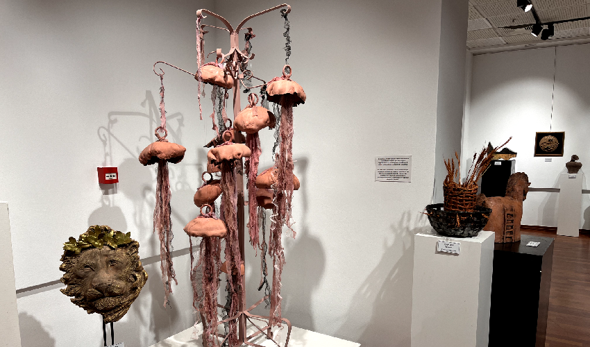Exploring earth's breath through Pervin Ozdemir's ceramics