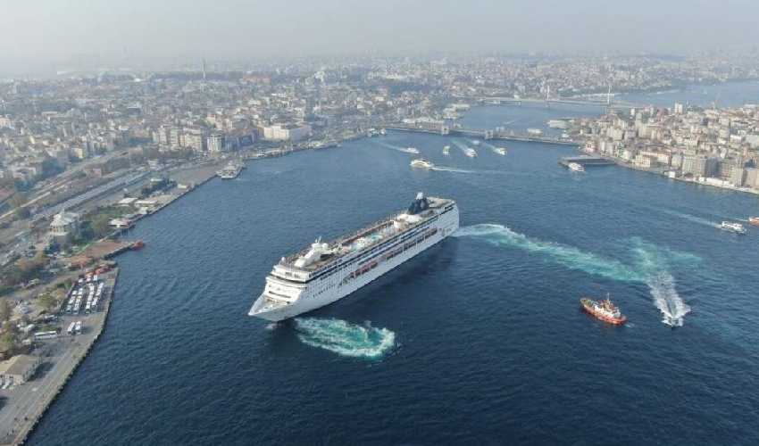 World's 3rd largest cruise ship arrives in Istanbul