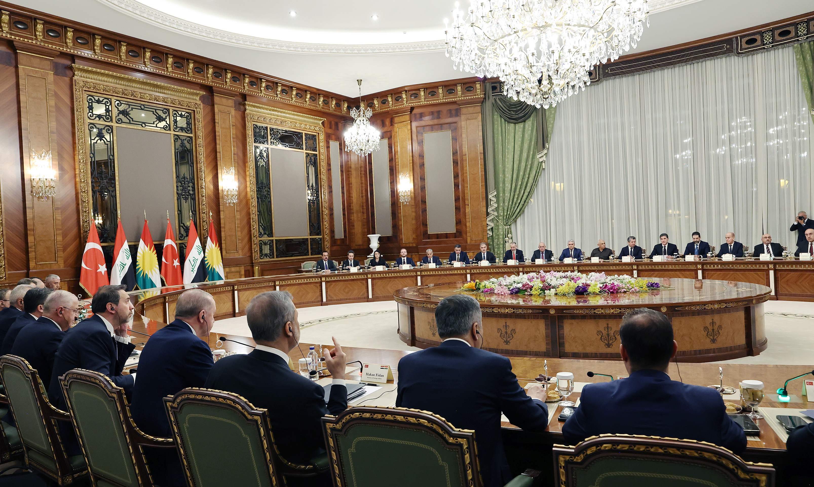 President Erdogan discusses counterterrorism with KRG officials in Erbil