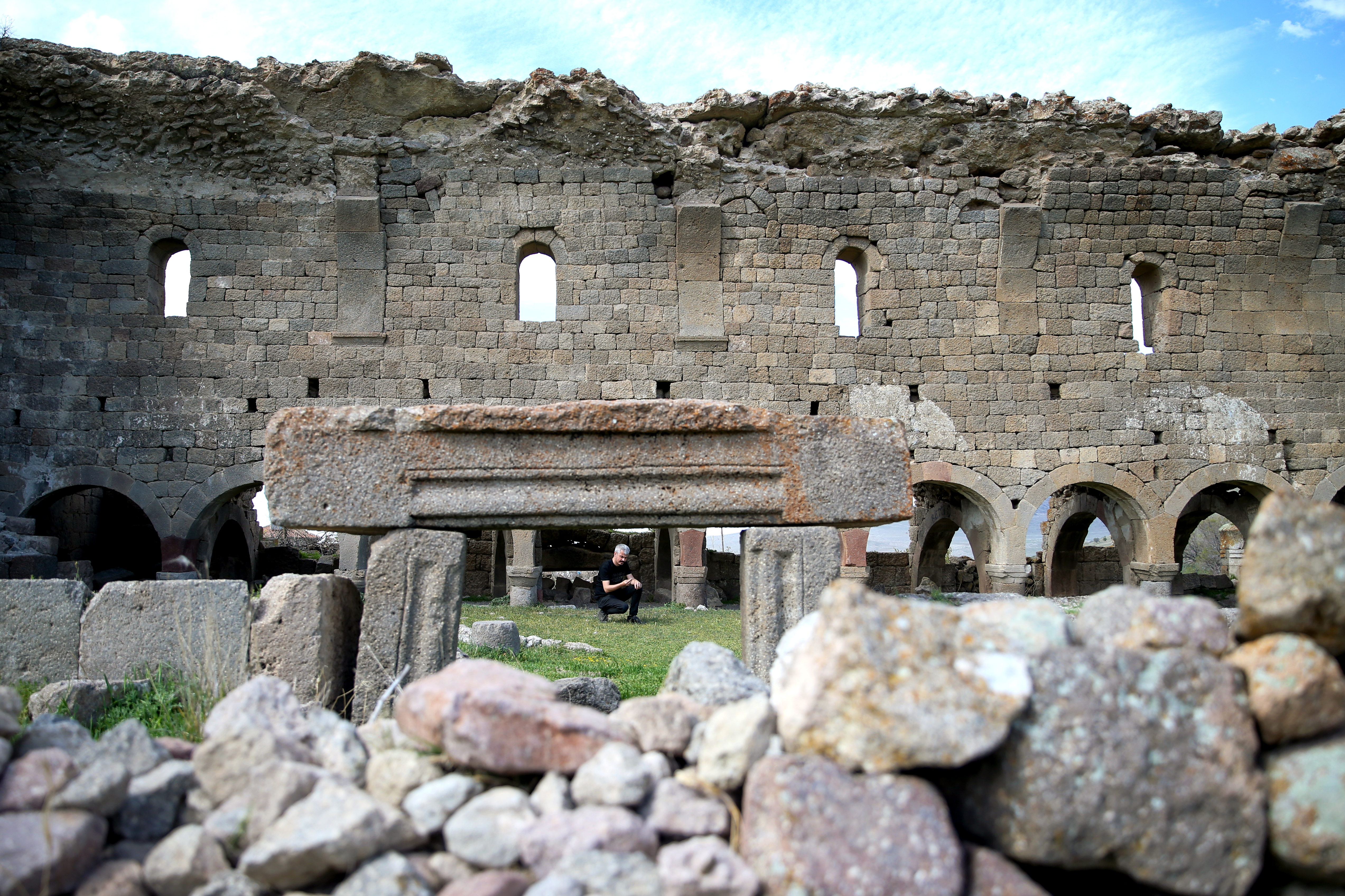 Religious buildings uncovered in Türkiye's archaeological research