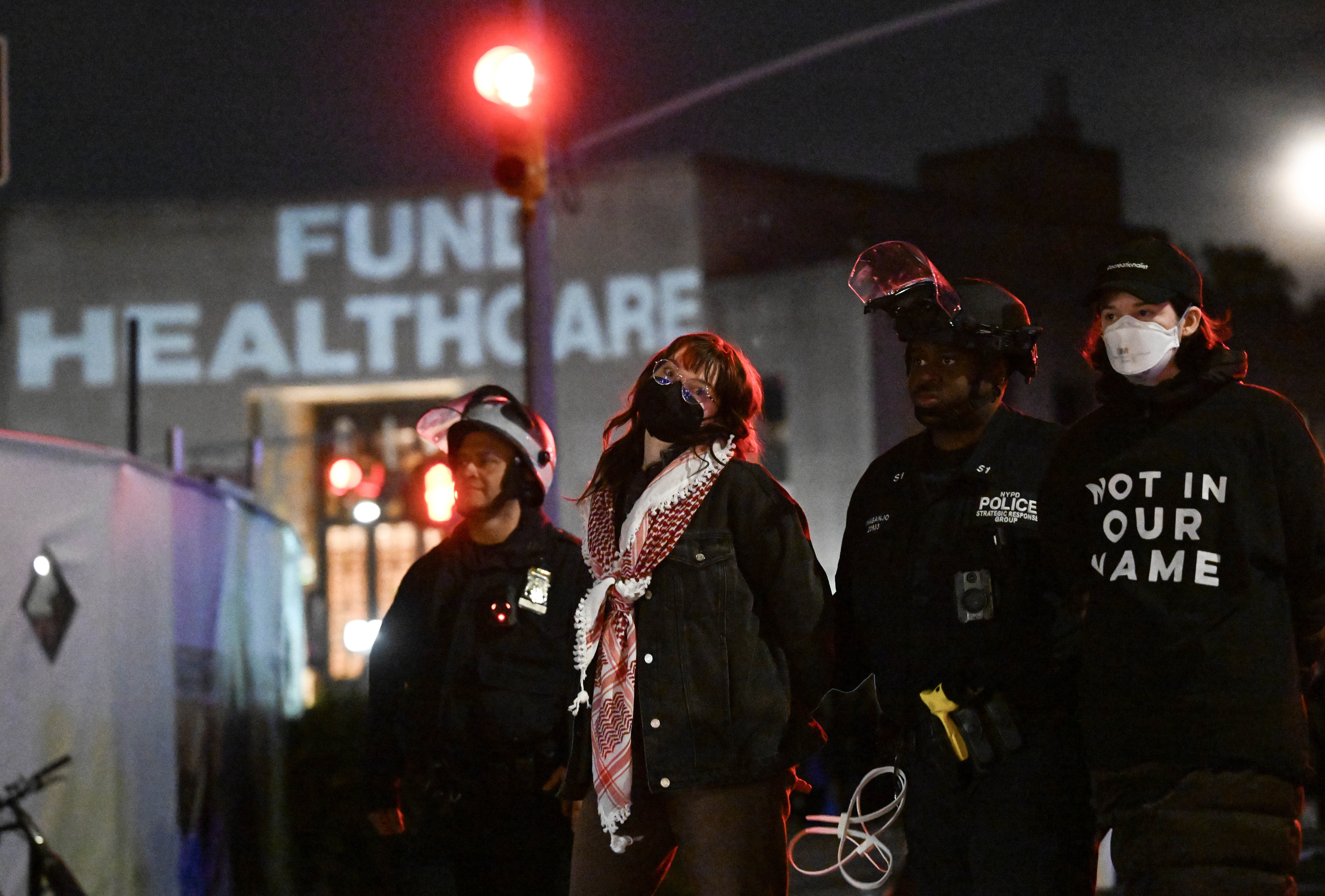 NYPD arrests 300 anti-war Jewish protesters in New York