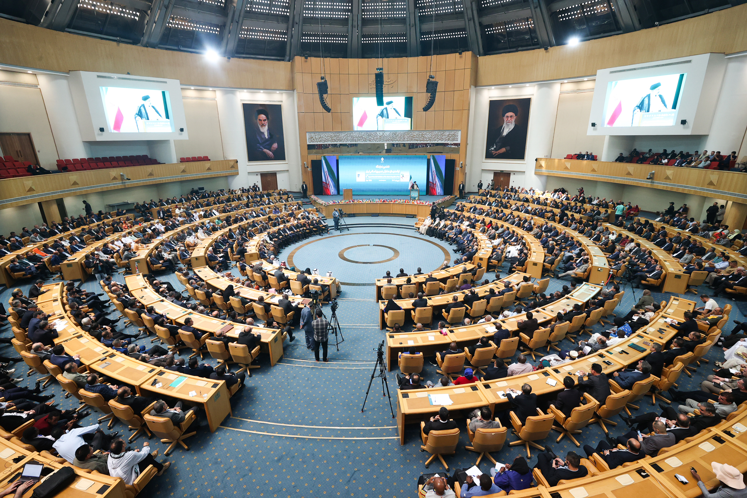 'No nuclear weapons,' reiterates Iranian President Raisi