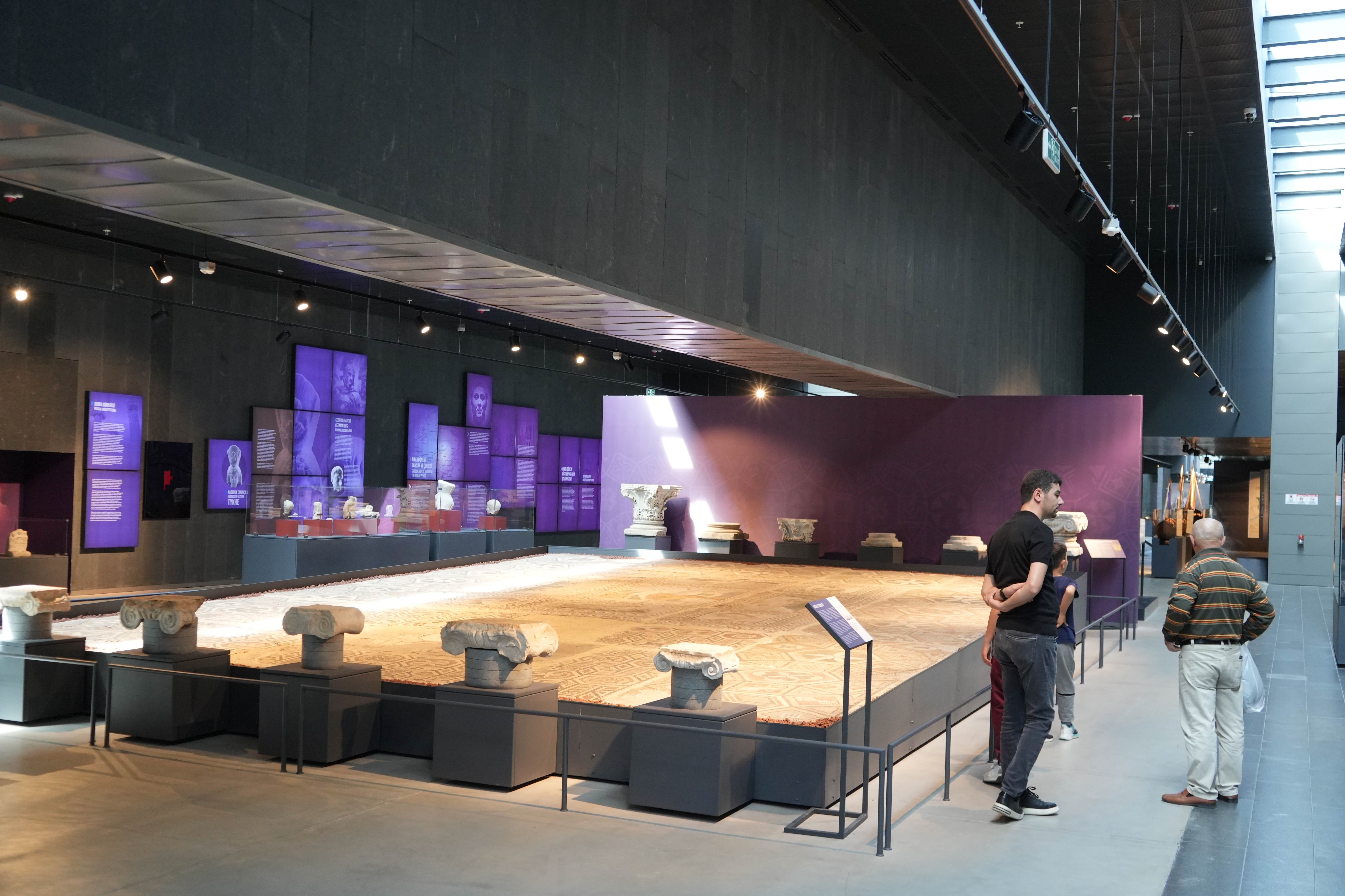 Samsun Museum visitors show great interest in 'Amisos Mosaic' 