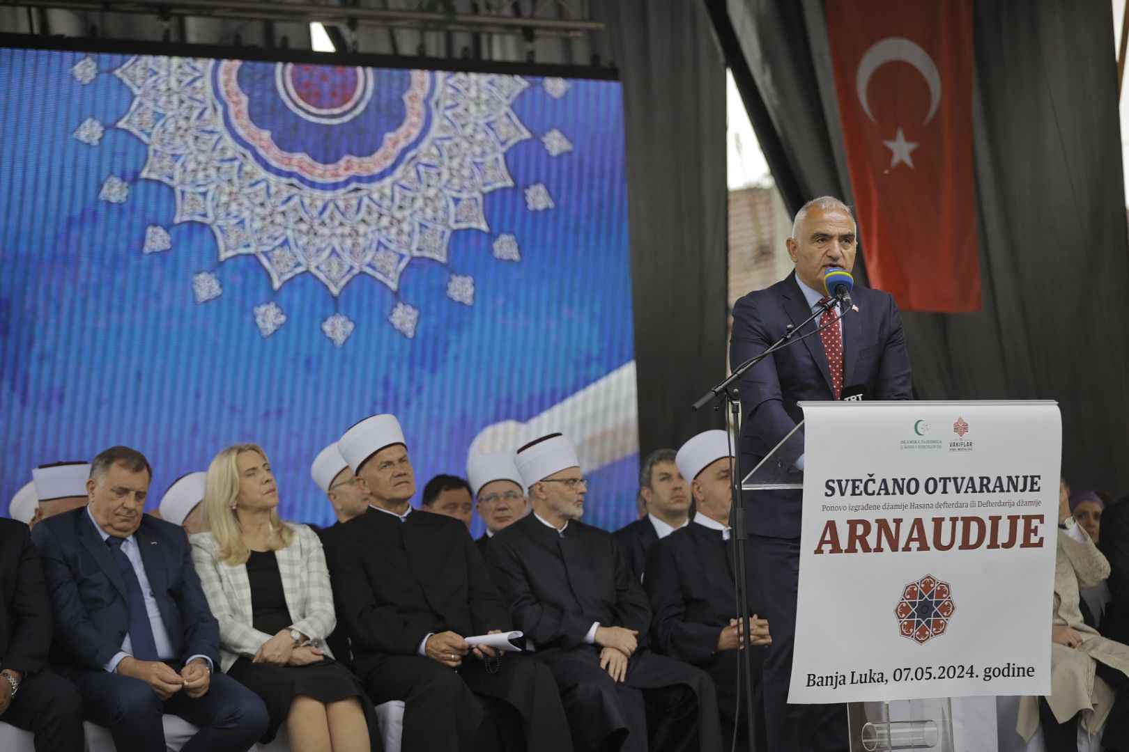 Culture minister Ersoy emphasizes unity at mosque ceremony in Bosnia