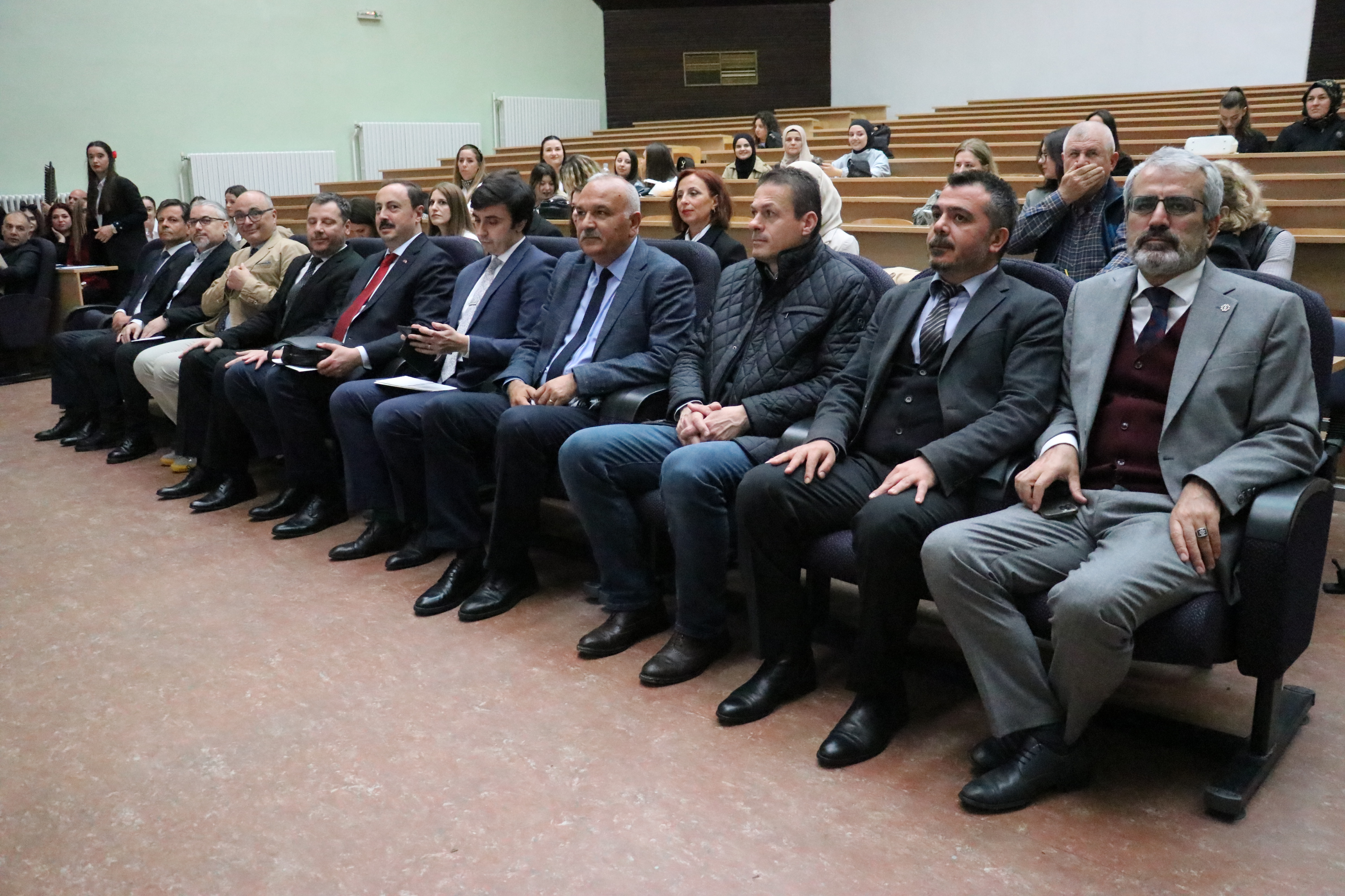 ‘Salute to Spring’ poetry recital program organized in Skopje