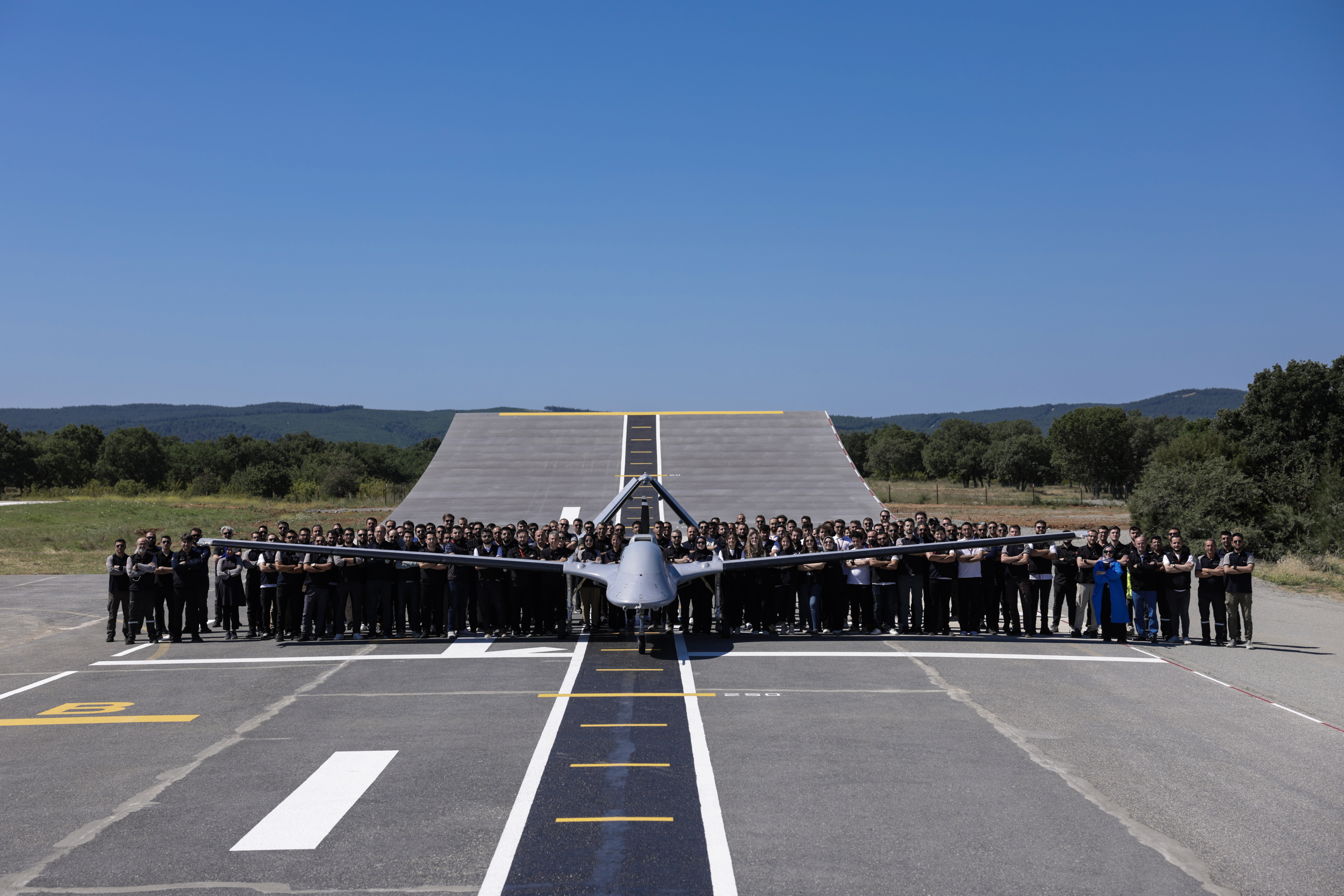 Türkiye’s Bayraktar TB3 completes ship takeoff test