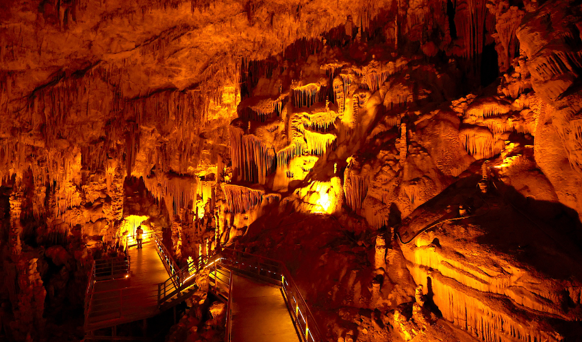 Mersin's historic cave blends history, natural beauty