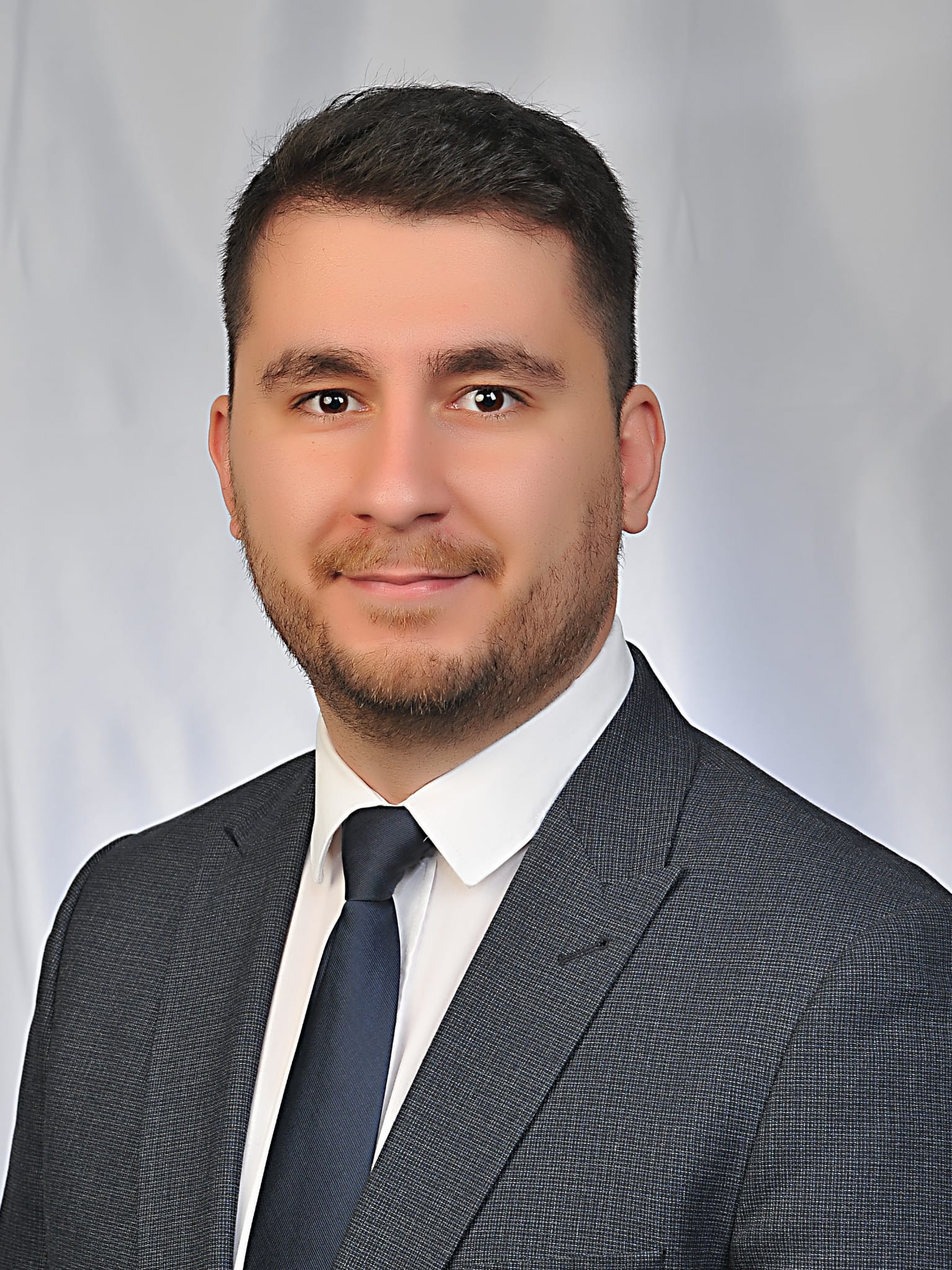 Author photo of Omer Ozkizilcik