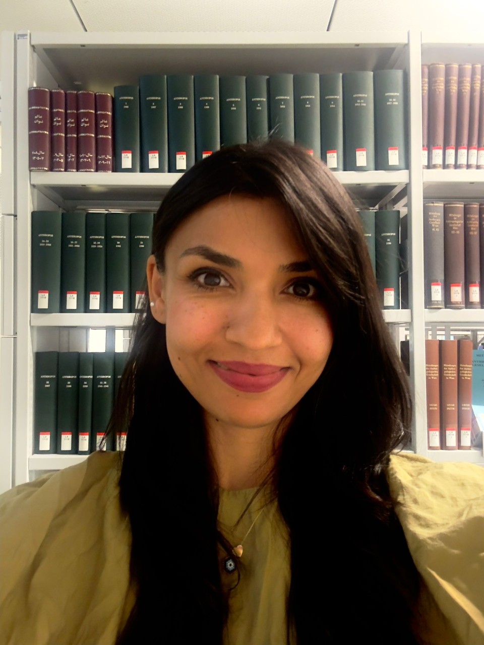 Author photo of Nuran Gunduz